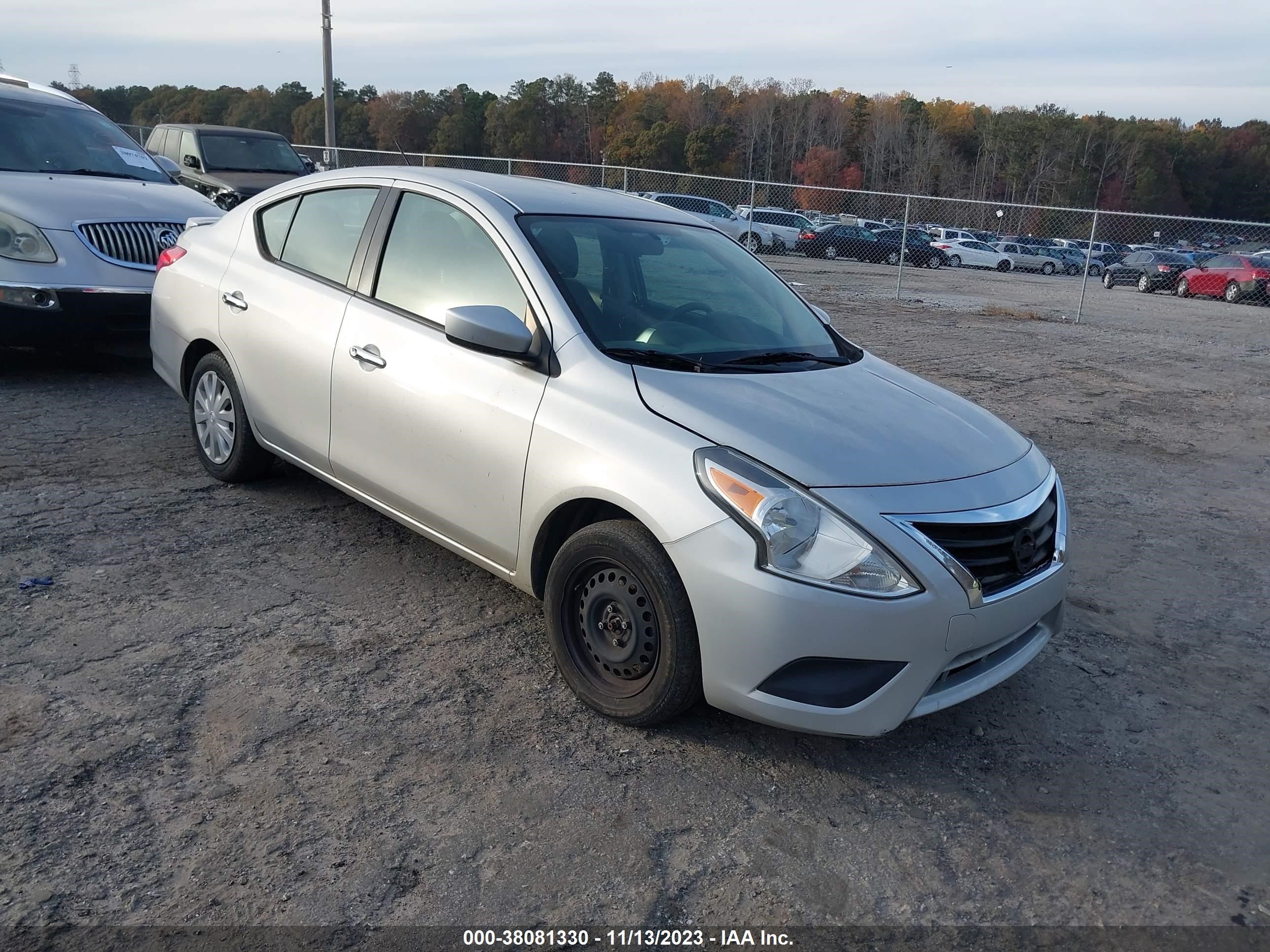 nissan versa 2019 3n1cn7ap5kl821462