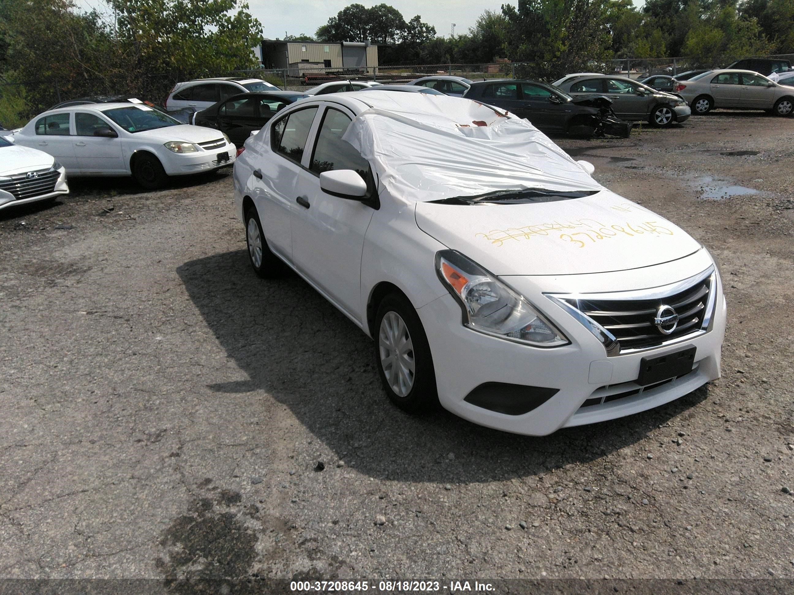 nissan versa 2019 3n1cn7ap5kl833160