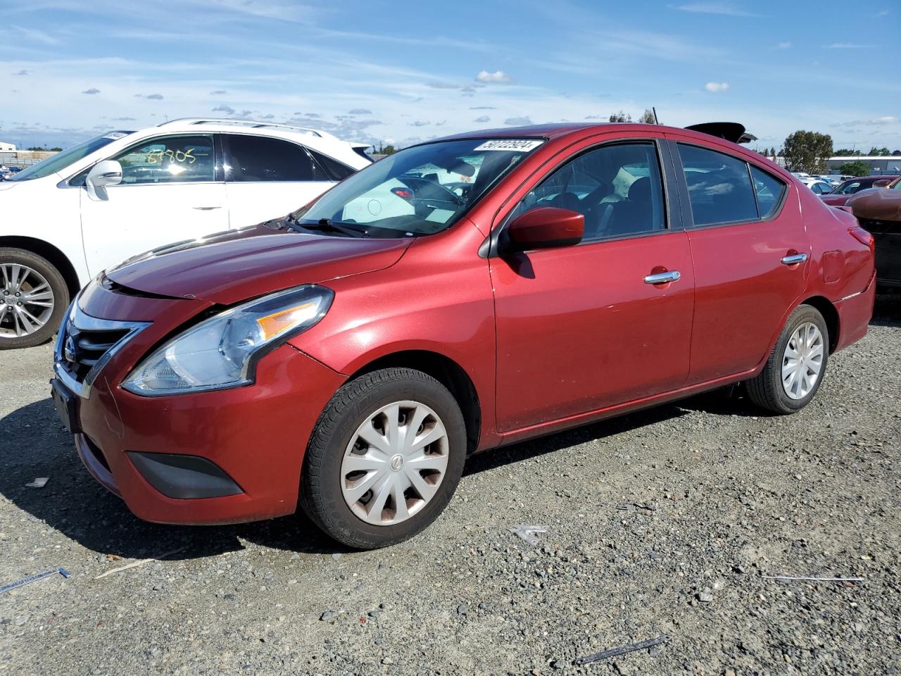 nissan versa 2018 3n1cn7ap6jl842948