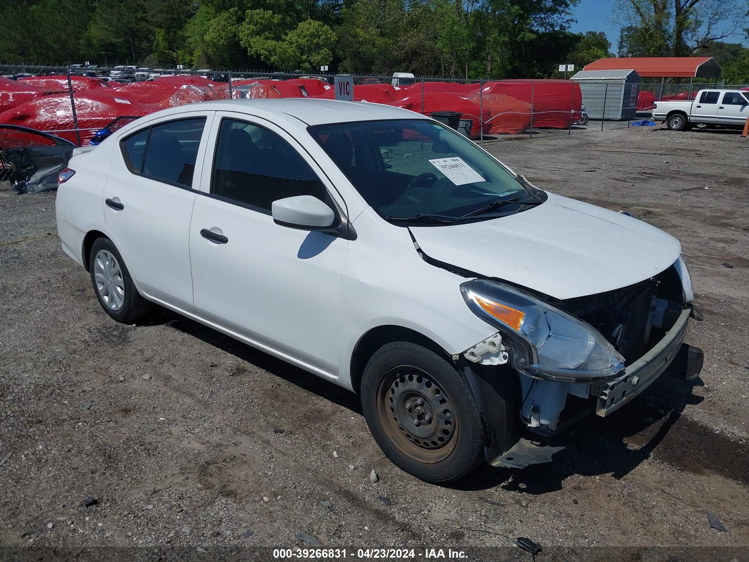 nissan versa 2019 3n1cn7ap6kl825827