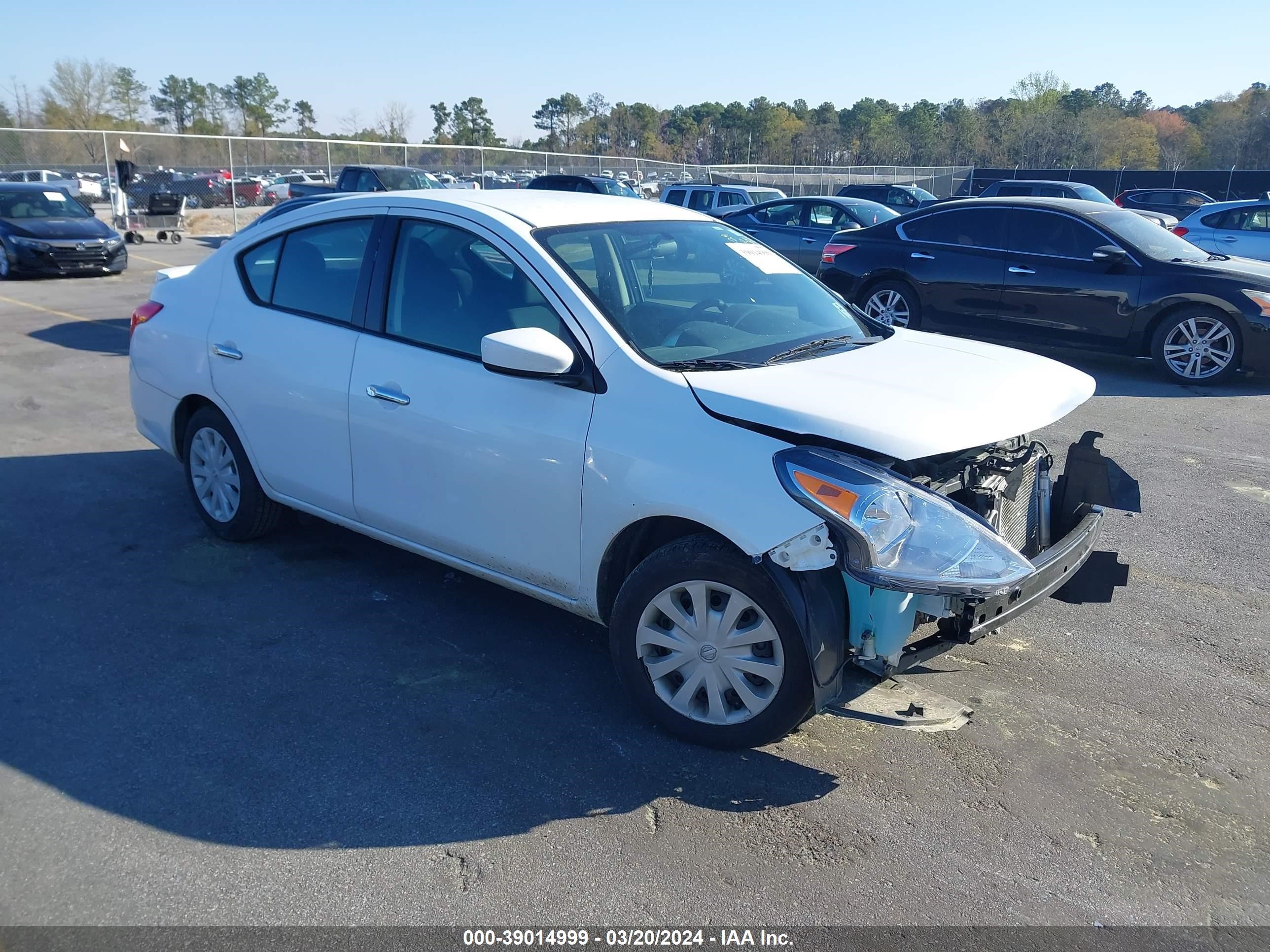 nissan versa 2019 3n1cn7ap6kl834284