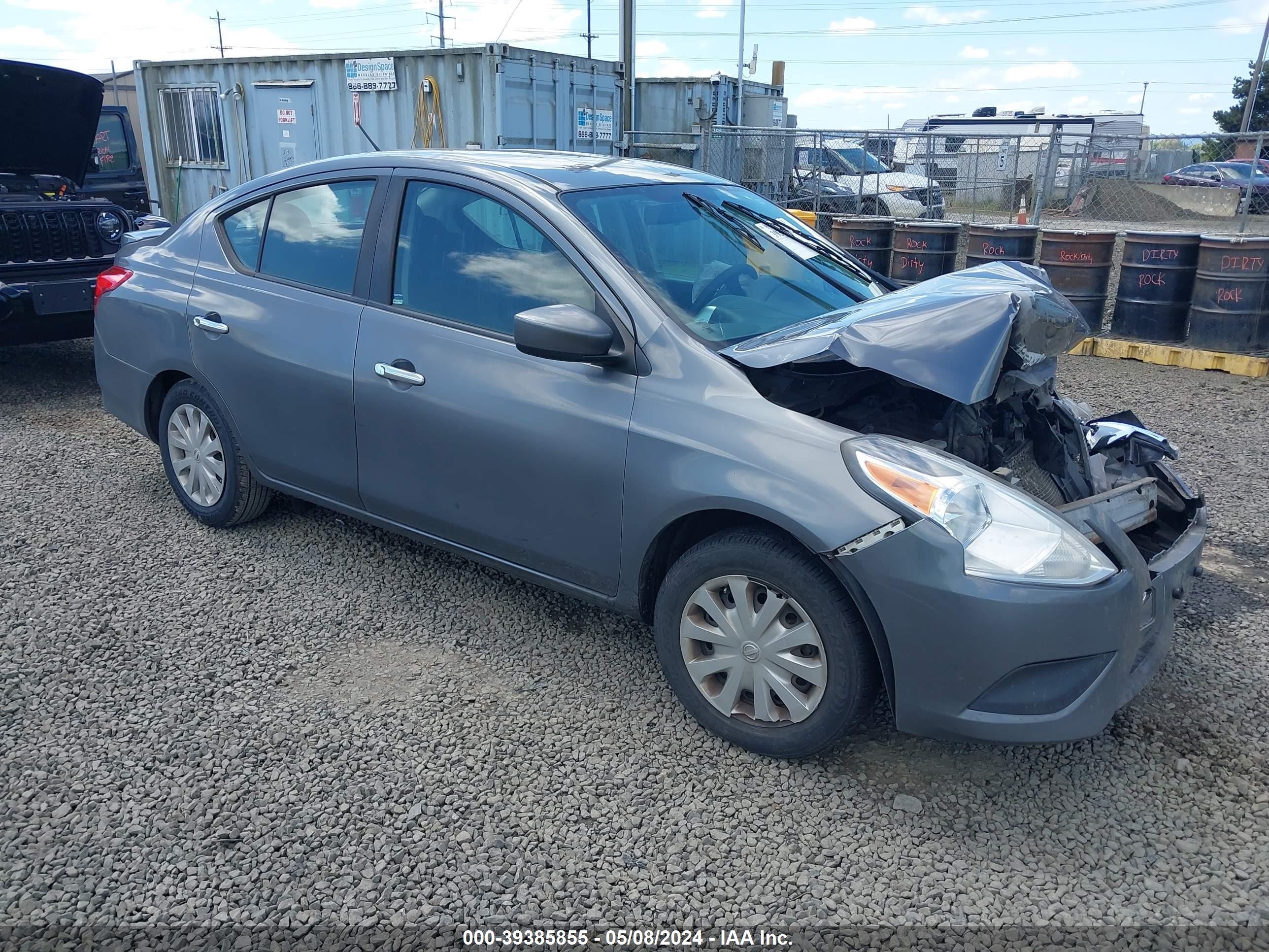 nissan versa 2016 3n1cn7ap7gl823009