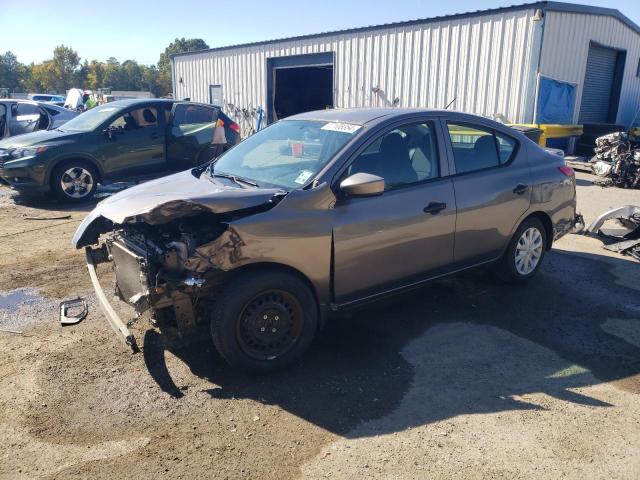 nissan versa s 2016 3n1cn7ap7gl879483