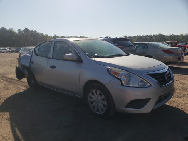 nissan versa s 2017 3n1cn7ap7hl861471