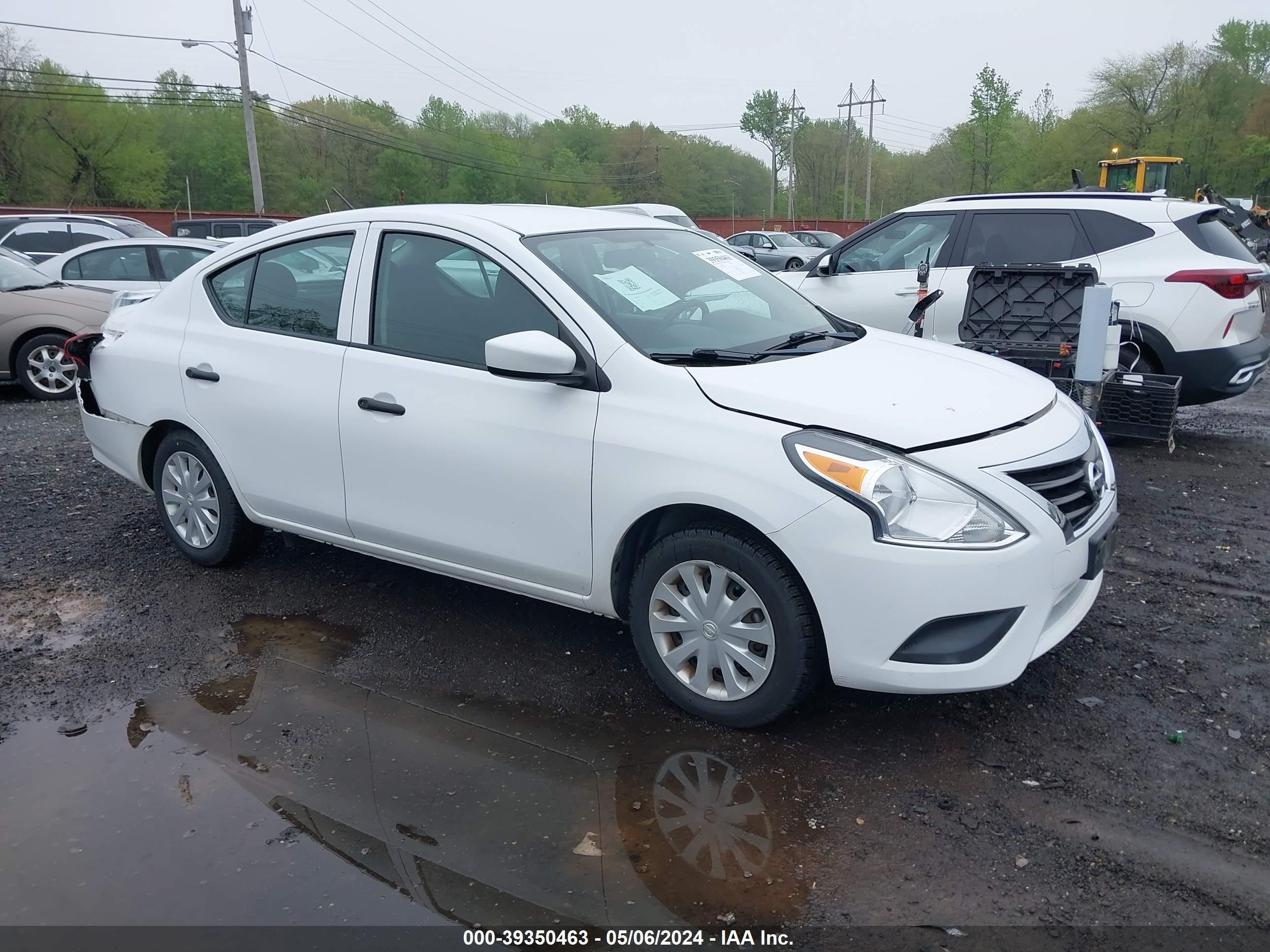 nissan versa 2017 3n1cn7ap7hl897922