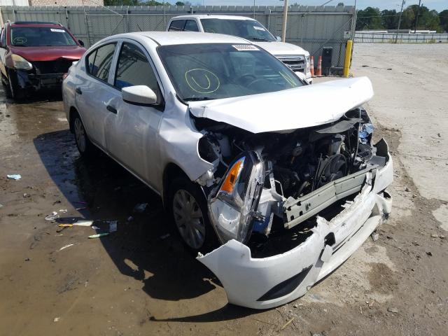 nissan versa s 2018 3n1cn7ap7jl809375