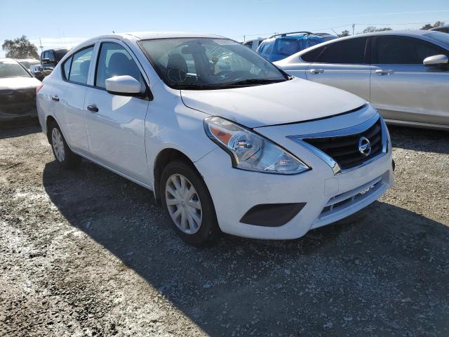 nissan versa s 2018 3n1cn7ap7jl829545