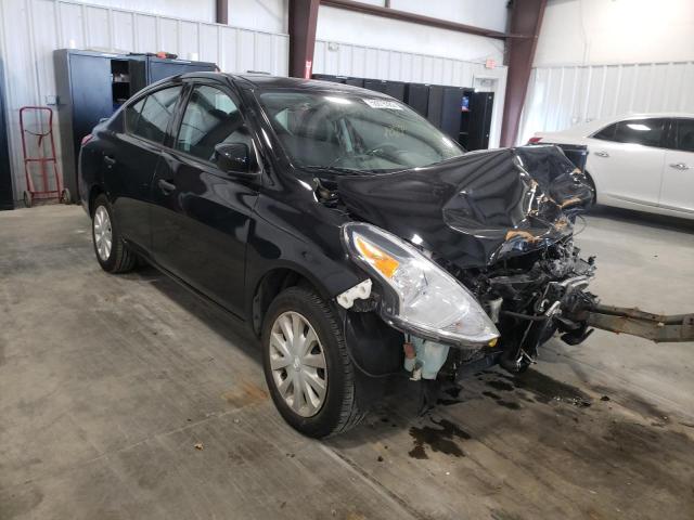 nissan versa s 2018 3n1cn7ap7jl881192