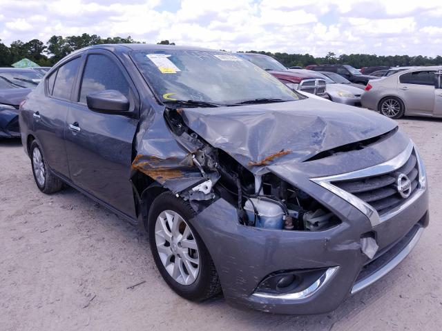 nissan versa s 2018 3n1cn7ap7jl882083