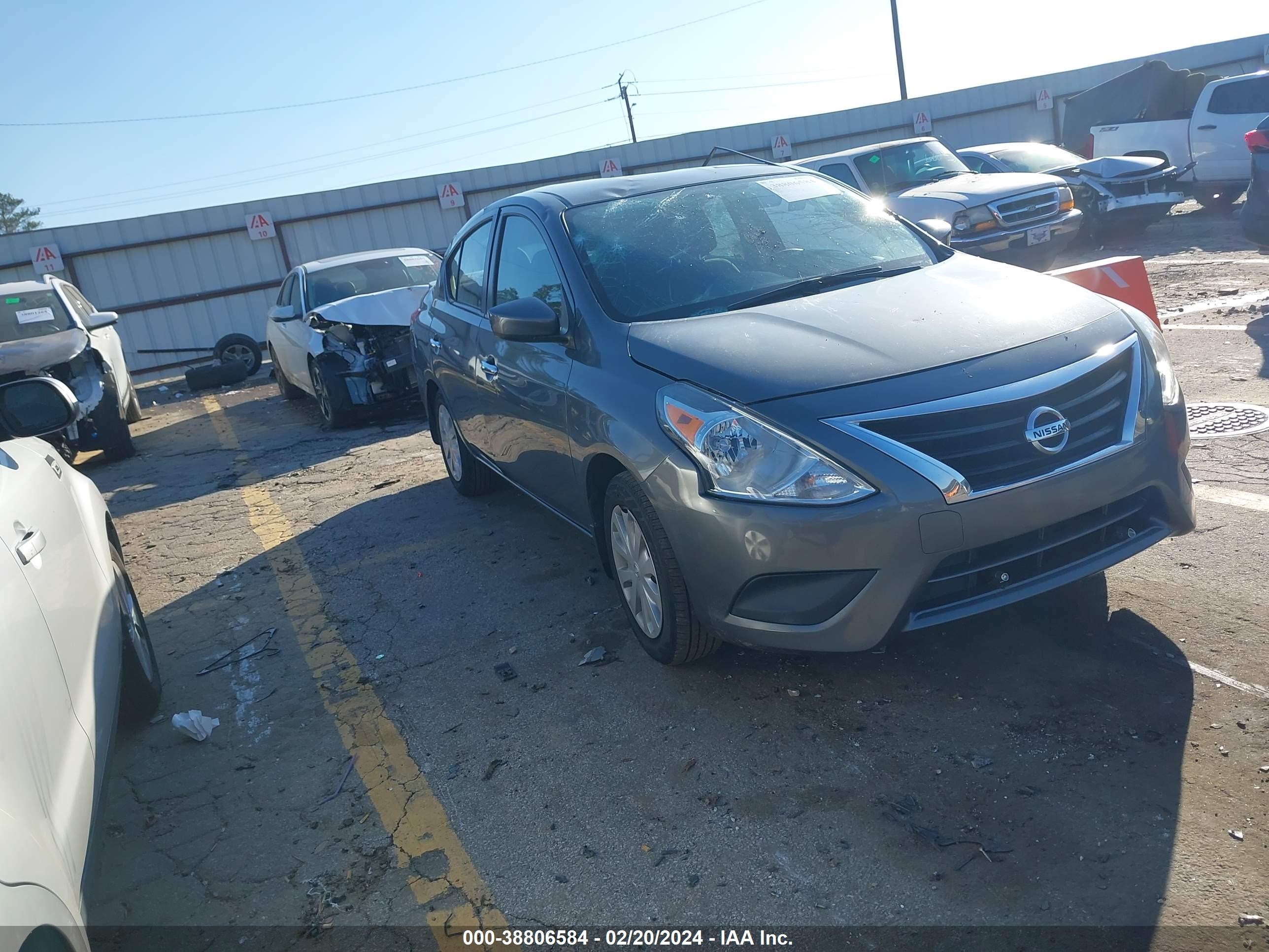 nissan versa 2019 3n1cn7ap7kl833211