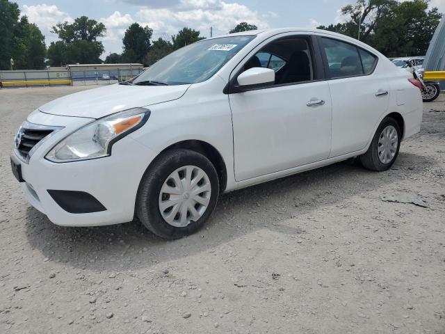 nissan versa s 2019 3n1cn7ap7kl852745