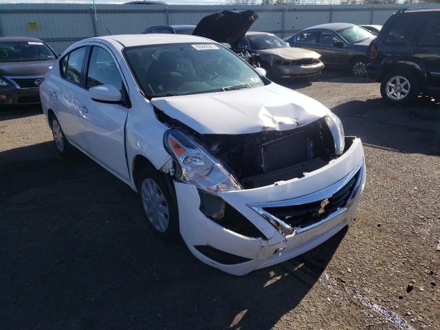 nissan versa s 2019 3n1cn7ap7kl867083