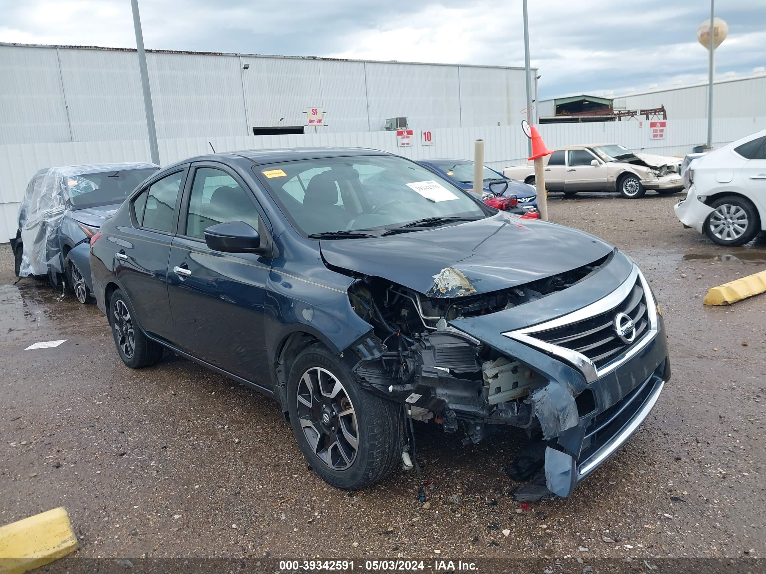 nissan versa 2016 3n1cn7ap8gl891626