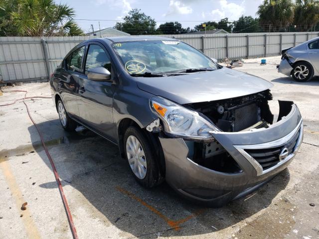 nissan versa s 2018 3n1cn7ap8jl807196