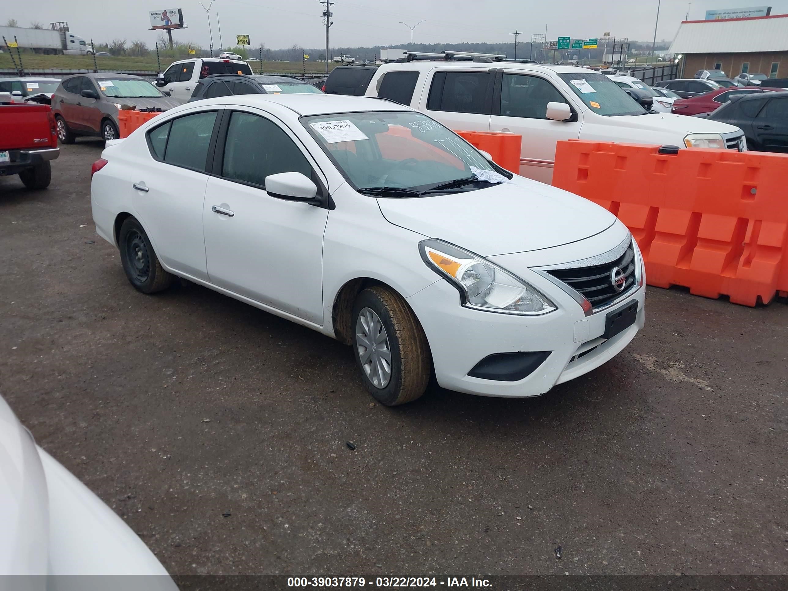 nissan versa 2019 3n1cn7ap8kl853080