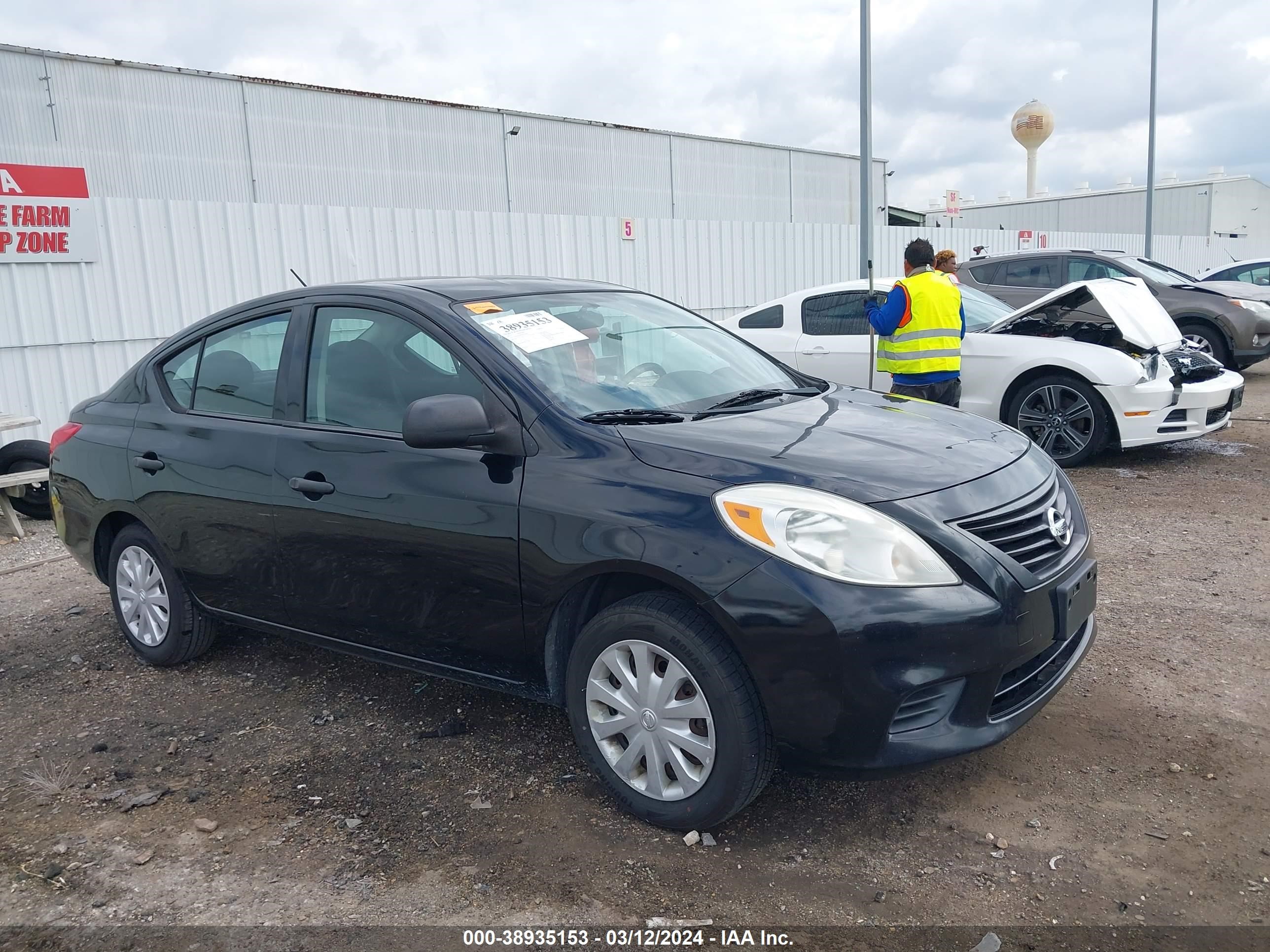 nissan versa 2013 3n1cn7ap9dl877410