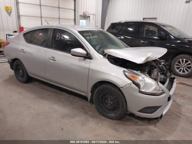 nissan versa 2015 3n1cn7ap9fl955901