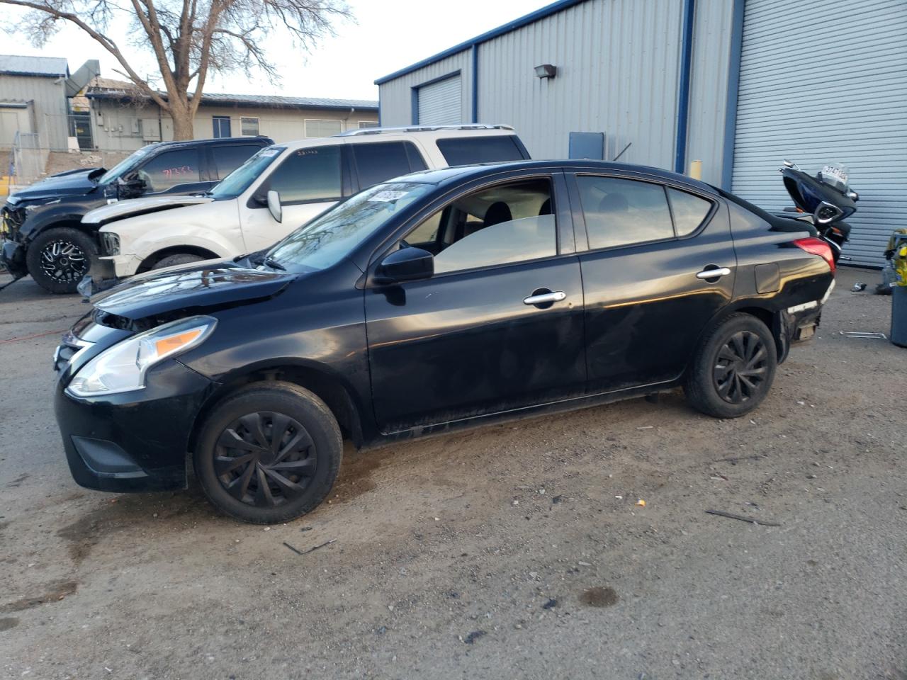 nissan versa 2017 3n1cn7ap9hl841402