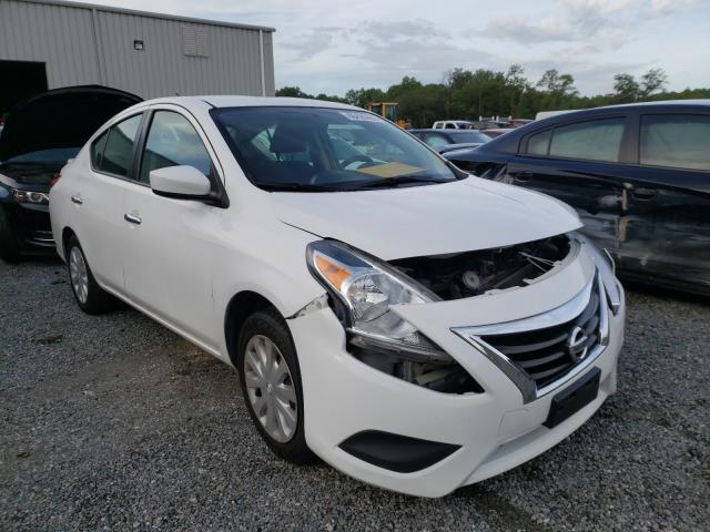 nissan versa s 2018 3n1cn7ap9jl809765