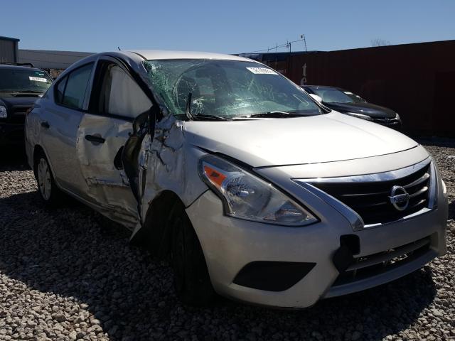 nissan versa s 2018 3n1cn7ap9jl863597