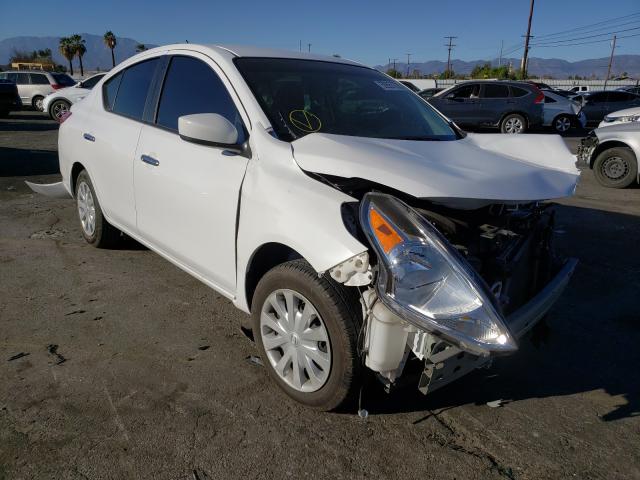 nissan versa s 2018 3n1cn7ap9jl873188