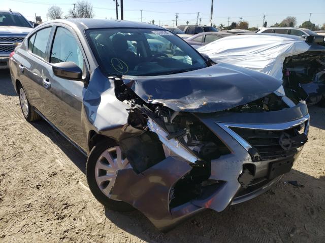 nissan versa s 2018 3n1cn7ap9jl886913