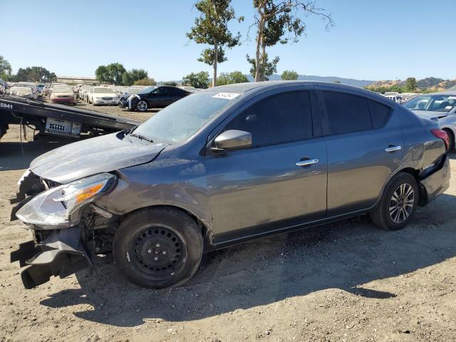 nissan versa s 2019 3n1cn7ap9kl849457