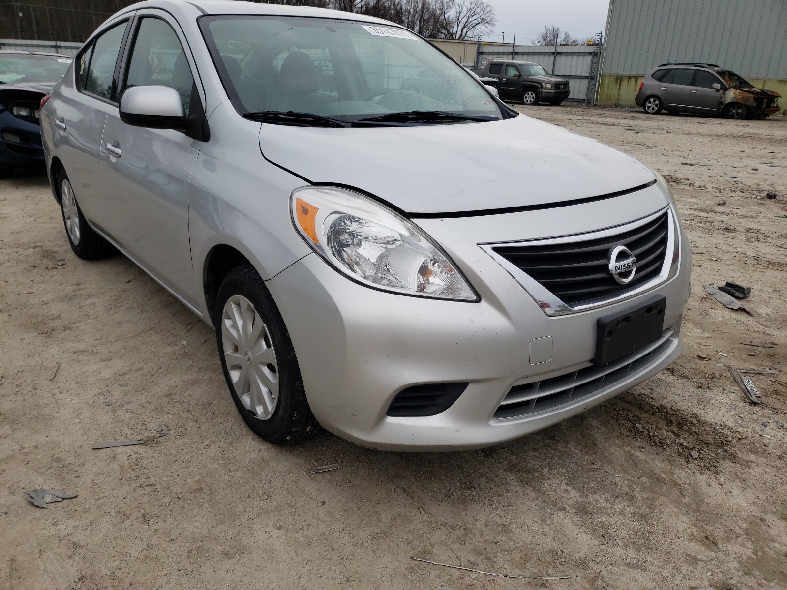 nissan versa s 2014 3n1cn7apxel803964