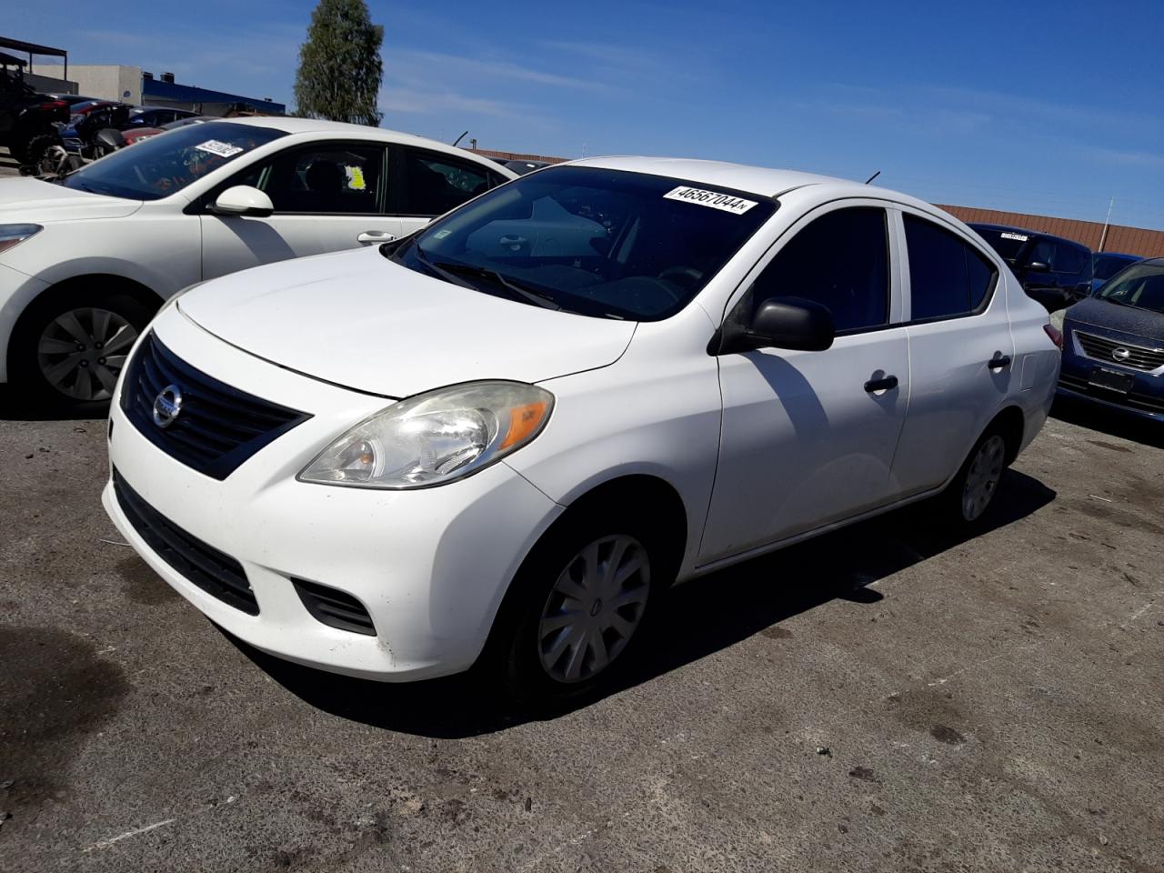 nissan versa 2014 3n1cn7apxel822157