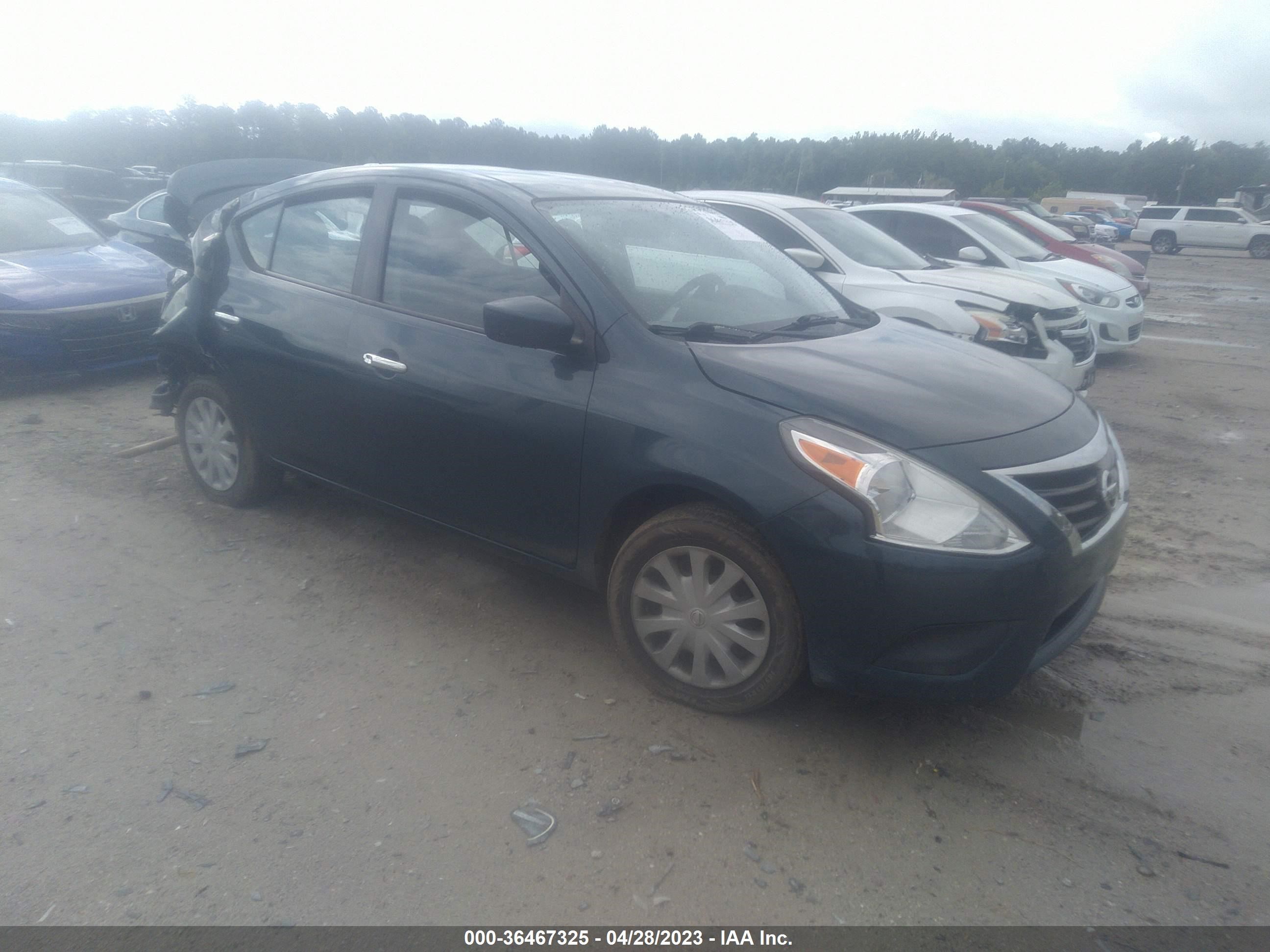 nissan versa 2017 3n1cn7apxhl835110