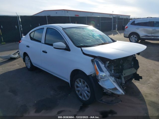 nissan versa 2018 3n1cn7apxjl805983