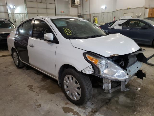 nissan versa s 2019 3n1cn7apxkl838645