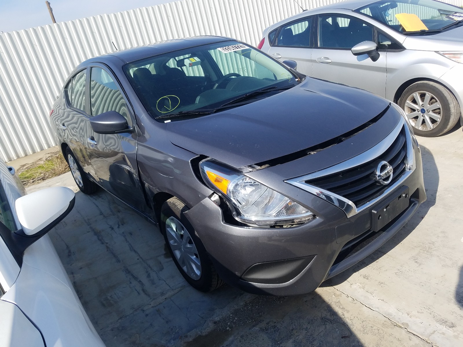 nissan versa s 2019 3n1cn7apxkl862945