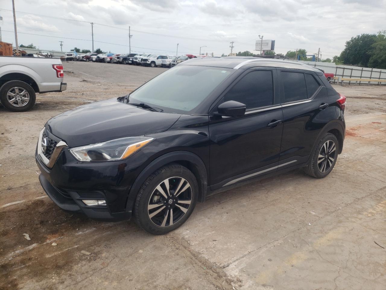 nissan kicks 2019 3n1cp5cu0kl513861