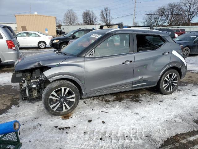 nissan kicks 2019 3n1cp5cu1kl520043