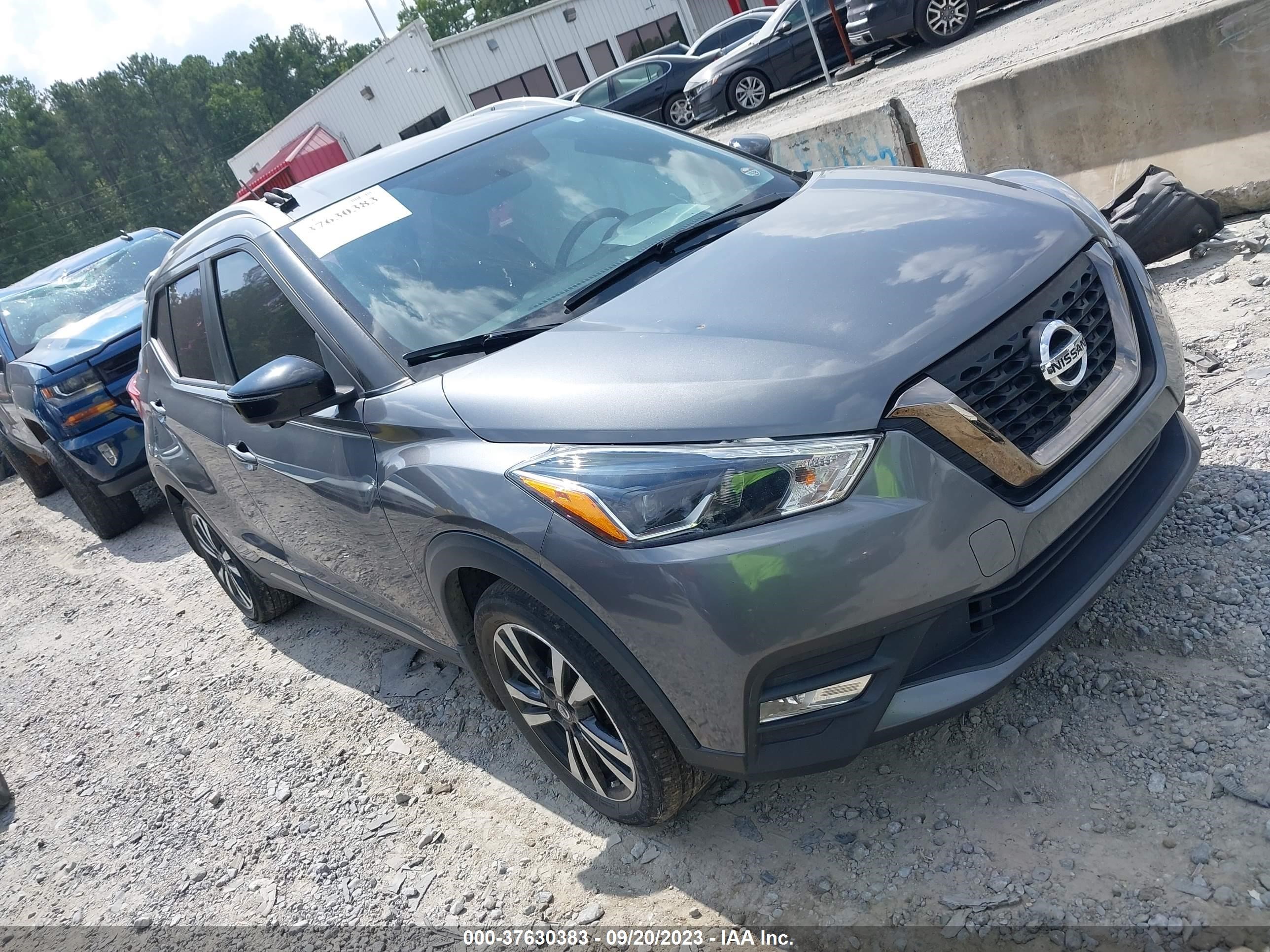 nissan kicks 2019 3n1cp5cu4kl551738