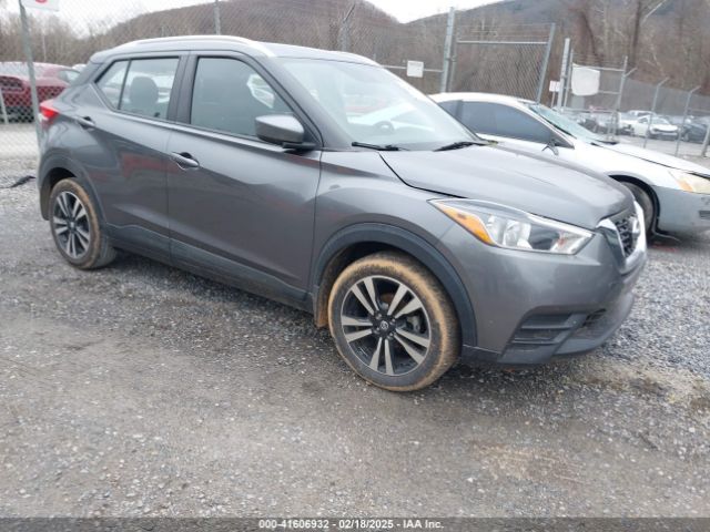 nissan kicks 2018 3n1cp5cu5jl500490