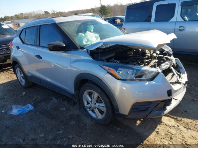 nissan kicks 2019 3n1cp5cu5kl557063