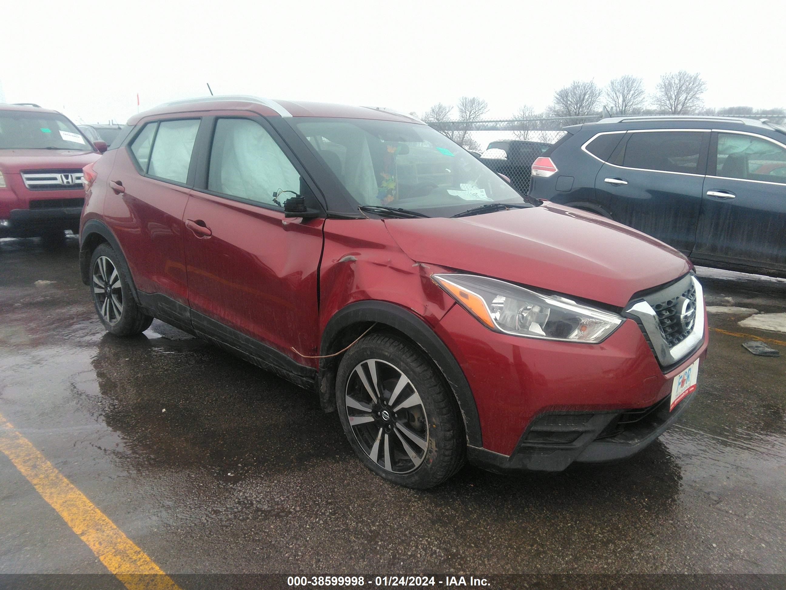 nissan kicks 2018 3n1cp5cu6jl520019