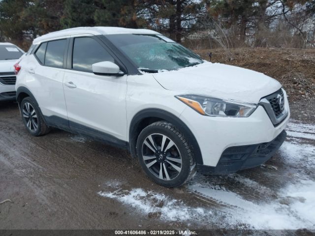 nissan kicks 2018 3n1cp5cu9jl522296