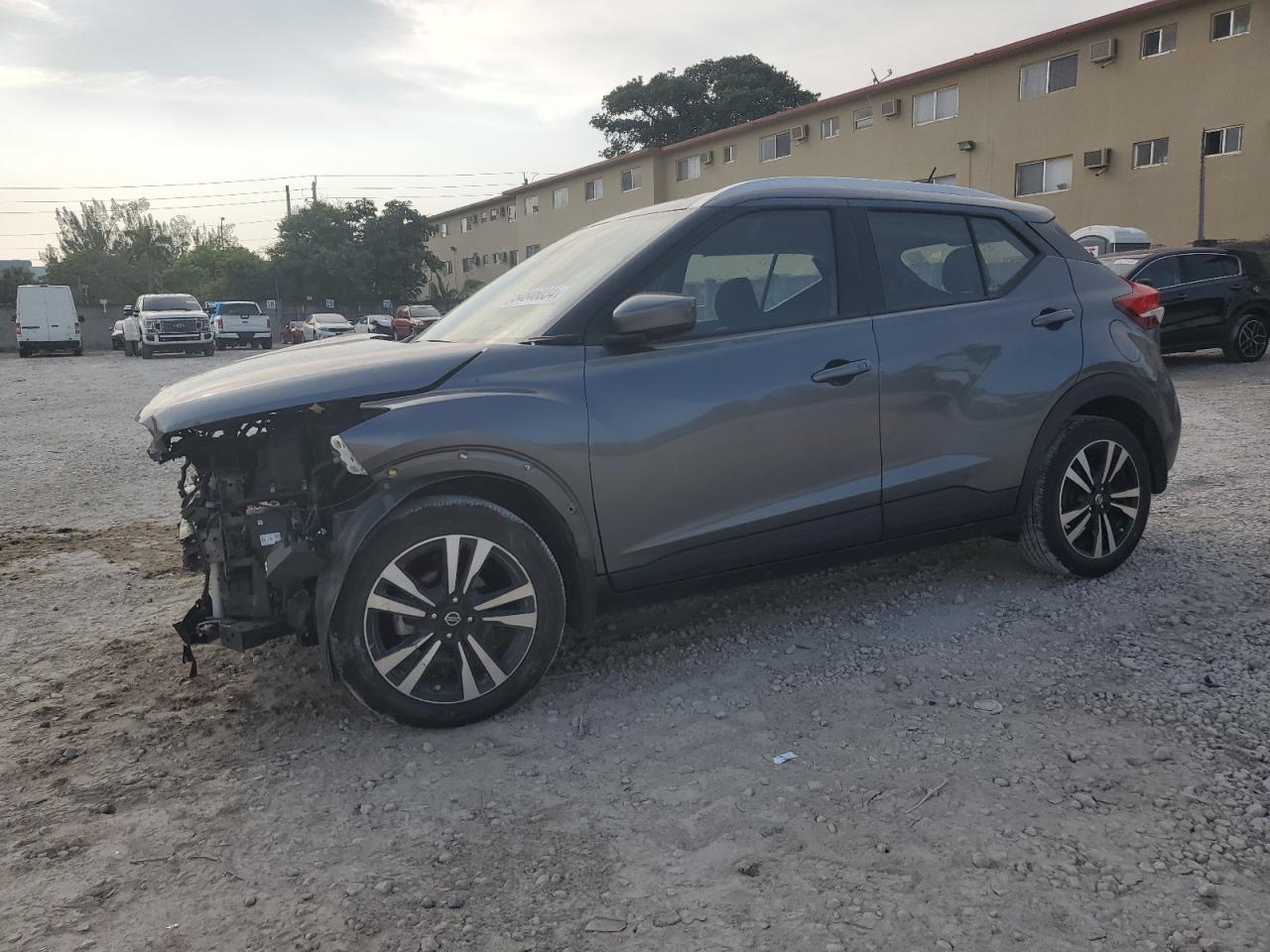 nissan kicks 2020 3n1cp5cv1ll529223