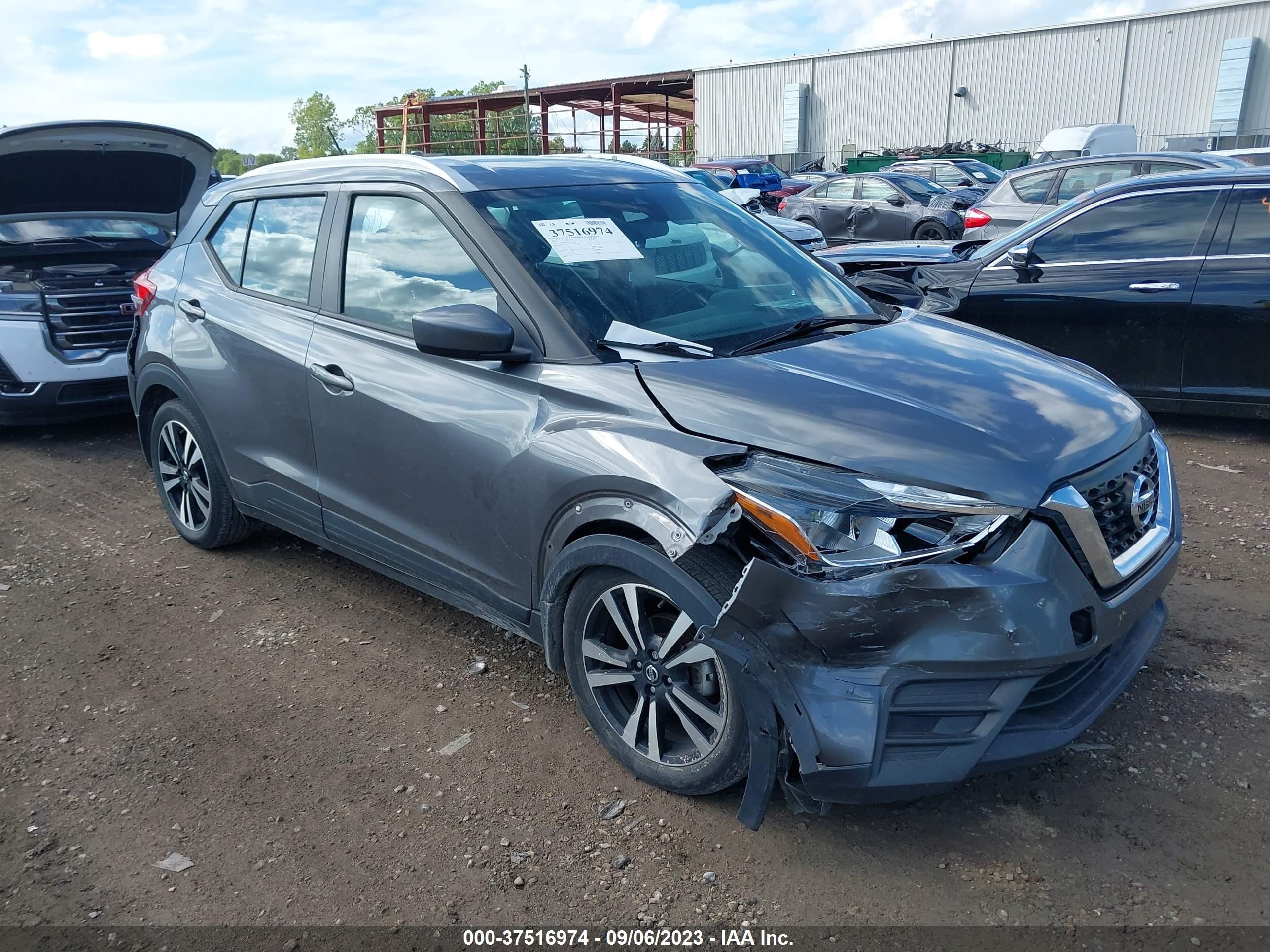 nissan kicks 2020 3n1cp5cv1ll537998