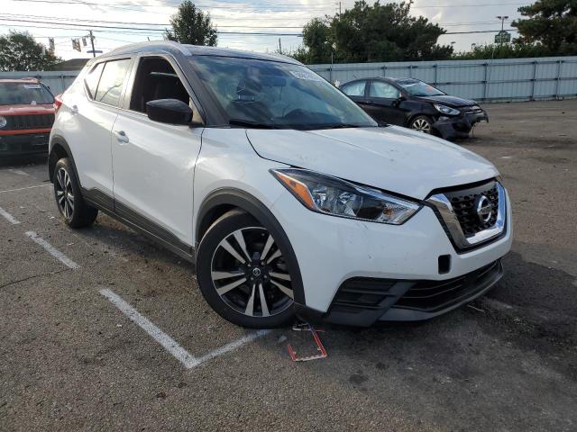 nissan kicks sv 2020 3n1cp5cvxll564360