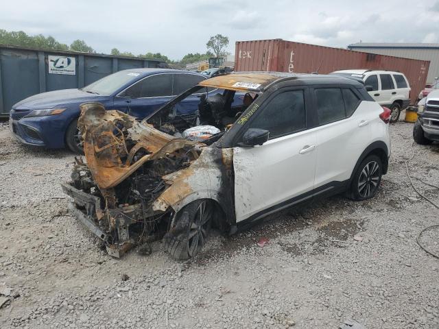 nissan kicks 2020 3n1cp5dv3ll564070