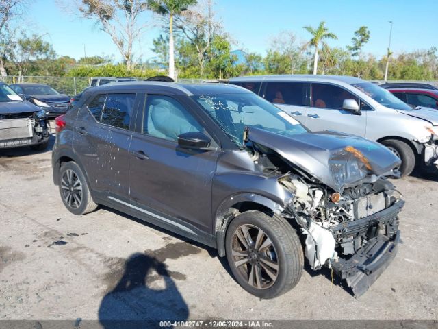 nissan kicks 2020 3n1cp5dv5ll536433