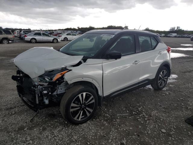 nissan kicks sr 2020 3n1cp5dv9ll508618