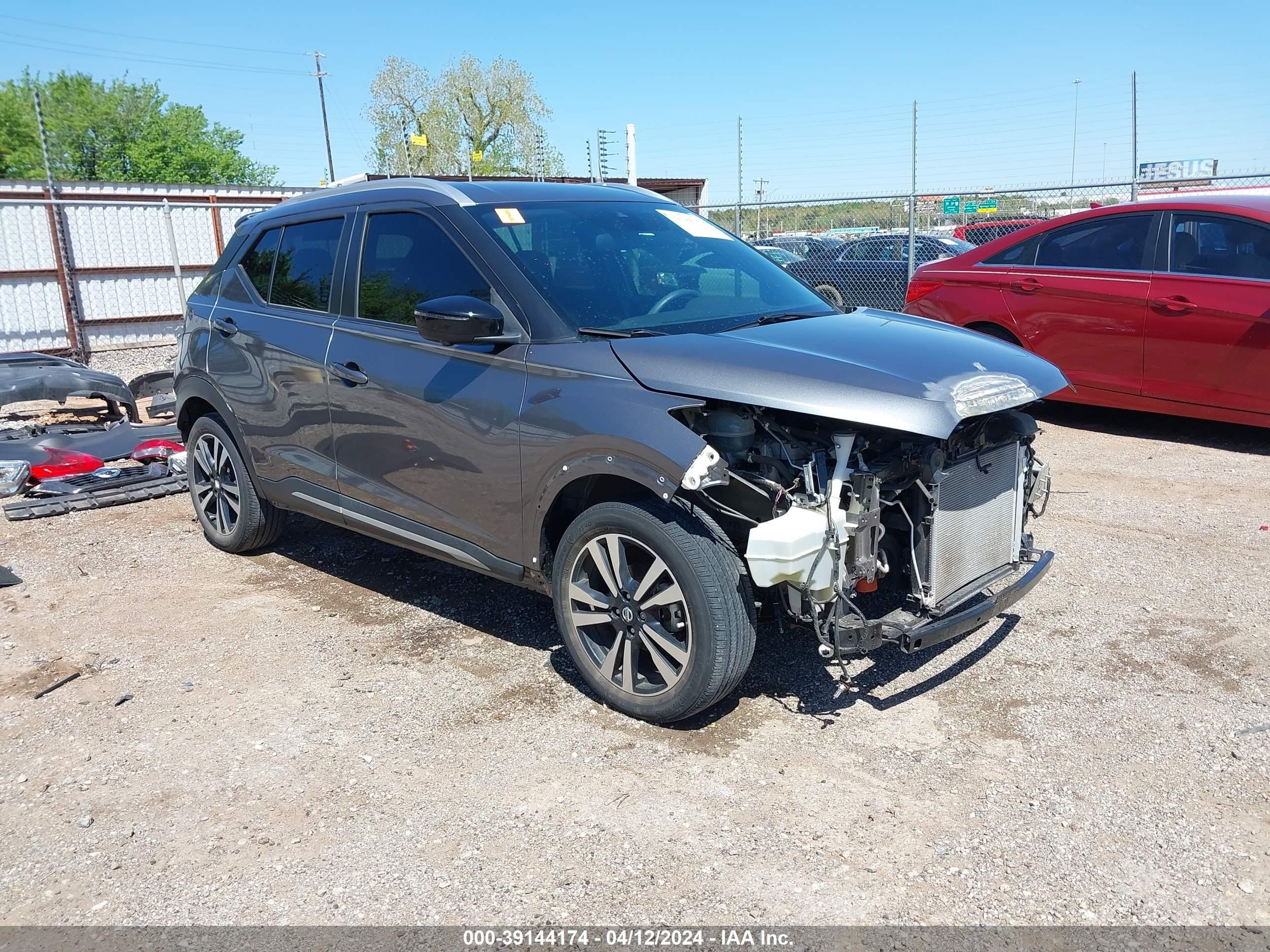 nissan kicks 2020 3n1cp5dvxll492865