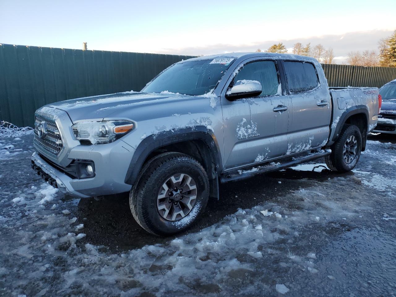 toyota tacoma 2017 3tmcz5an5hm097506