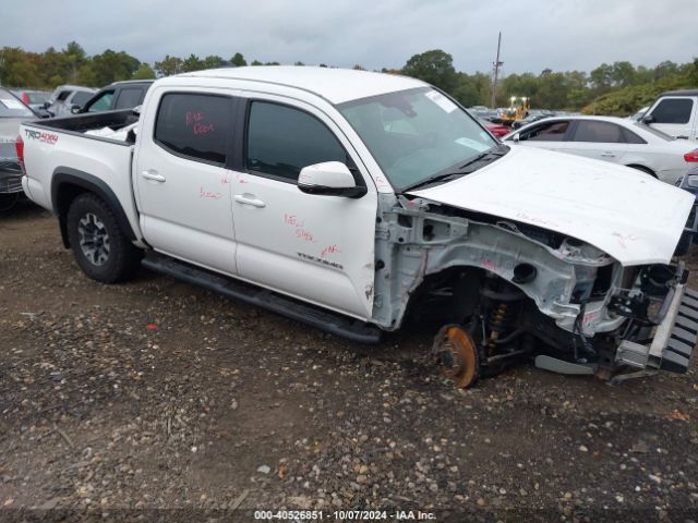 toyota tacoma 2018 3tmcz5an6jm137100