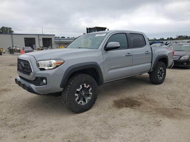 toyota tacoma dou 2018 3tmcz5an8jm153184